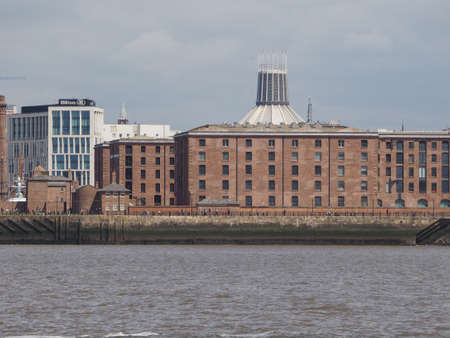LIVERPOOL, UK - CIRCA JUNE 2016: Skyline view of the waterfront on River Merseyのeditorial素材