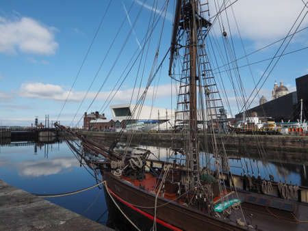 LIVERPOOL, UK - CIRCA JUNE 2016: The Albert Dock complex of dock buildings and warehousesのeditorial素材