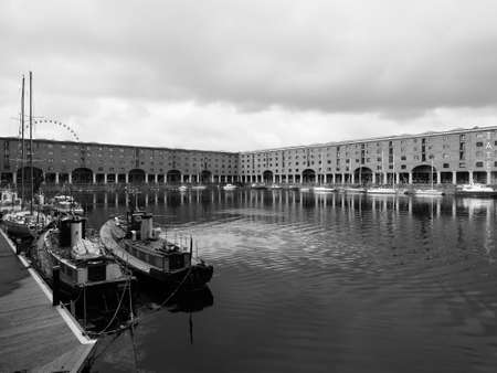 LIVERPOOL, UK - CIRCA JUNE 2016: The Albert Dock complex of dock buildings and warehouses in black and whiteのeditorial素材