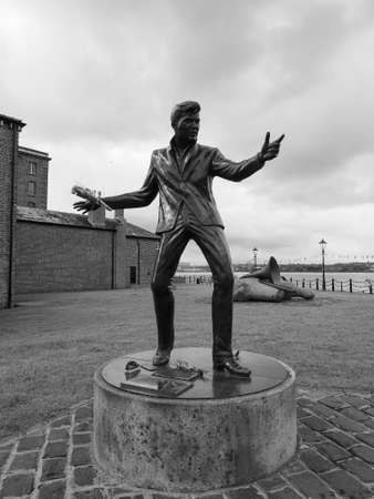 LIVERPOOL, UK - CIRCA JUNE 2016: Monument to Billy Fury, famous star of British rock and roll in black and whiteのeditorial素材