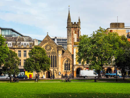 BRISTOL, UK - CIRCA SEPTEMBER 2016: HDR College Green public parkのeditorial素材