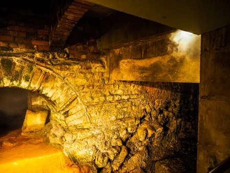 BATH, UK - CIRCA SEPTEMBER 2016: HDR Sacred Spring at Roman Baths ancient spaのeditorial素材