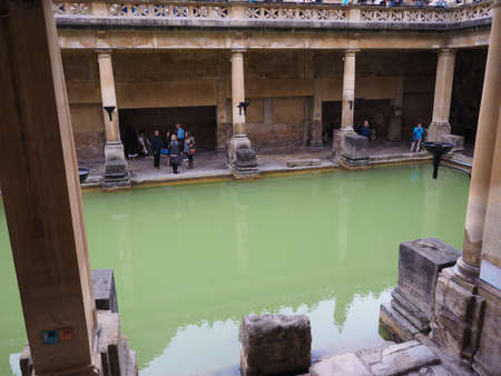 BATH, UK - CIRCA SEPTEMBER 2016: Roman Baths ancient spaのeditorial素材