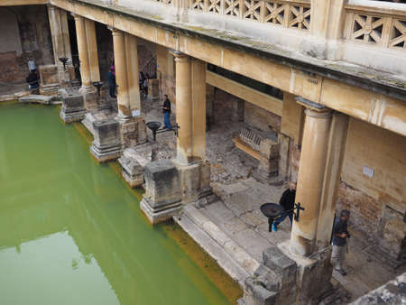 BATH, UK - CIRCA SEPTEMBER 2016: Roman Baths ancient spaのeditorial素材