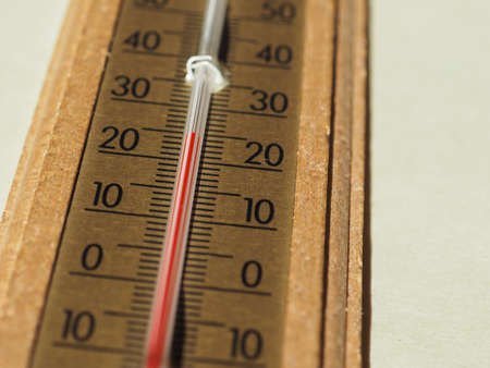 Thermometer thermostat instrument to measure air temperature
