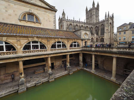 BATH, UK - CIRCA SEPTEMBER 2016: Roman Baths ancient spaのeditorial素材