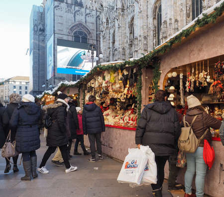 MILAN, ITALY - CIRCA JANUARY 2017: Christmas market in Piazza Duomo (Cathedral square)のeditorial素材