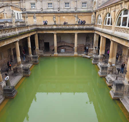 BATH, UK - CIRCA SEPTEMBER 2016: Roman Baths ancient spaのeditorial素材