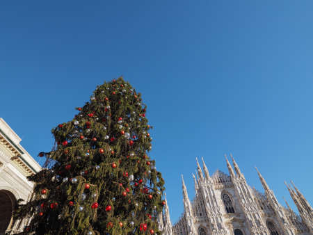 MILAN, ITALY - CIRCA JANUARY 2017: Christmas tree in front of Galleria Vittorio Emanuele II shopping arcadeのeditorial素材