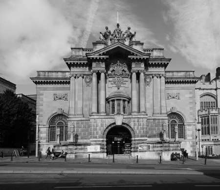 BRISTOL, UK - CIRCA SEPTEMBER 2016: Bristol Museum and Art Gallery in black and whiteのeditorial素材