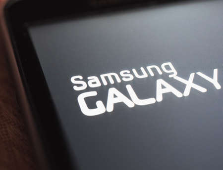 SEOUL, SOUTH KOREA - CIRCA MARCH 2017: Samsung Galaxy smartphone mobile phoneのeditorial素材