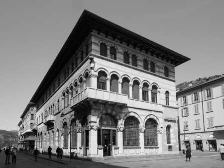 COMO, ITALY - CIRCA APRIL 2017: View of the city centre in black and whiteのeditorial素材