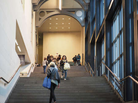 LONDON, UK - CIRCA JUNE 2017: The National Gallery in Trafalgar Squareのeditorial素材