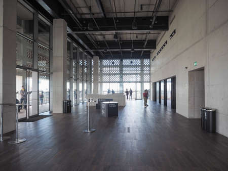 LONDON, UK - CIRCA JUNE 2017: The Tavatnik Bulding (aka Switch House) at Tate Modern art gallery in South Bank power stationのeditorial素材