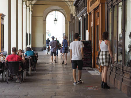 TURIN, ITALY - CIRCA JULY 2017: People in Via Poのeditorial素材