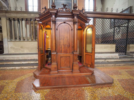 BOLOGNA, ITALY - CIRCA SEPTEMBER 2017: Interior view of the Church of San Petronio in Piazza Maggioreのeditorial素材