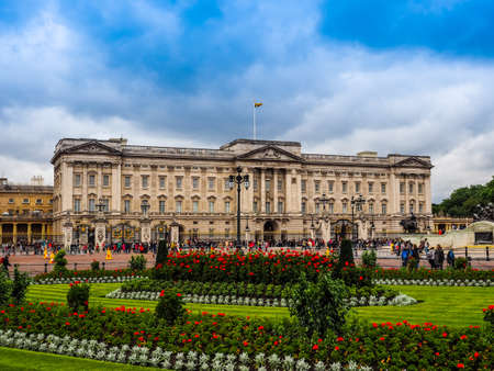 LONDON, UK - CIRCA JUNE 2017: Buckingham Palace royal palace, high dynamic rangeのeditorial素材