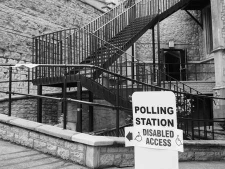 LONDON, UK - CIRCA JUNE 2017: A polling Station sign in black and whiteのeditorial素材