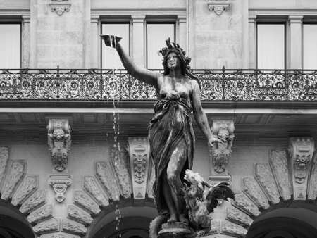 HAMBURG, GERMANY - CIRCA MAY 2017: Hygeieia Fountain at Hamburg Rathaus (city hall) in black and whiteのeditorial素材
