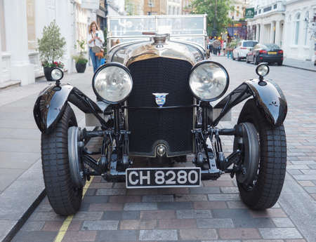 LONDON, UK - CIRCA JUNE 2018: 1929 Bentley 4 1/2 Litre vintage car in Covent Gardenのeditorial素材