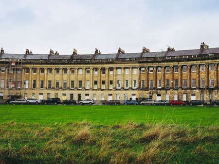 BATH, UK - CIRCA SEPTEMBER 2016: The Royal Crescent row of terraced housesのeditorial素材