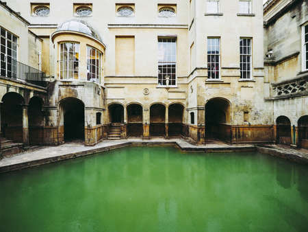 BATH, UK - CIRCA SEPTEMBER 2016: Roman Baths ancient spaのeditorial素材