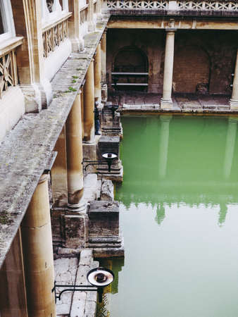 BATH, UK - CIRCA SEPTEMBER 2016: Roman Baths ancient spaのeditorial素材