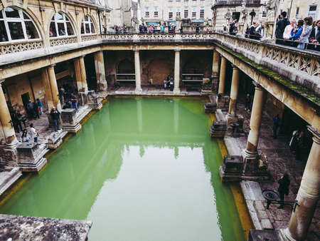 BATH, UK - CIRCA SEPTEMBER 2016: Roman Baths ancient spaのeditorial素材