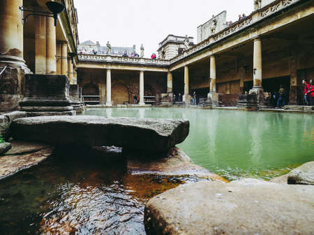 BATH, UK - CIRCA SEPTEMBER 2016: Roman Baths ancient spaのeditorial素材