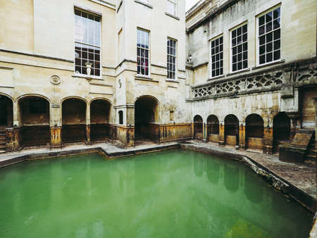 BATH, UK - CIRCA SEPTEMBER 2016: Roman Baths ancient spaのeditorial素材