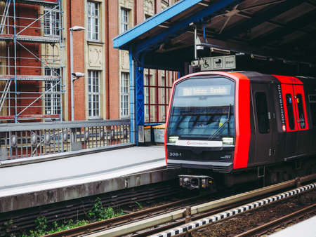 HAMBURG, GERMANY - CIRCA MAY 2017: S-Bahn (S-Train) rapid transit systemのeditorial素材