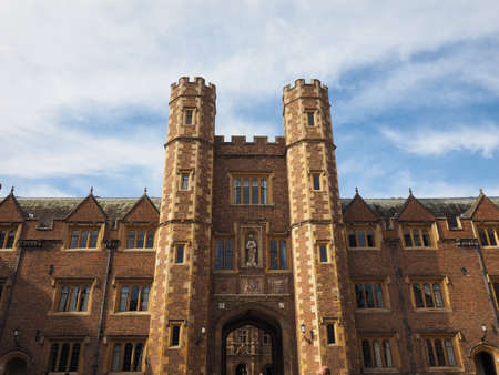 CAMBRIDGE, UK - CIRCA OCTOBER 2018: Second Court at St John's Collegeのeditorial素材