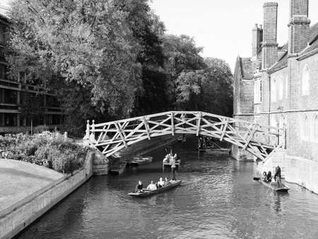 CAMBRIDGE, UK - CIRCA OCTOBER 2018: Mathematical bridge over river Cam at the Queens' College in black and whiteのeditorial素材