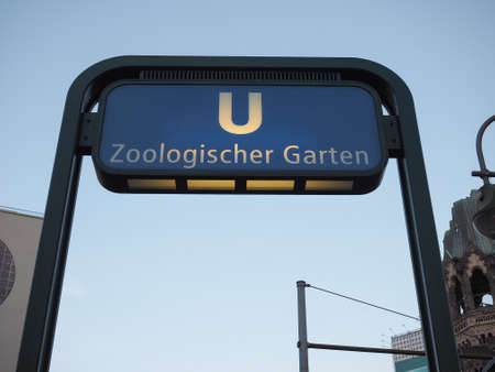 BERLIN, GERMANY - CIRCA JUNE 2019: U Zoologischer Garten subway station signのeditorial素材
