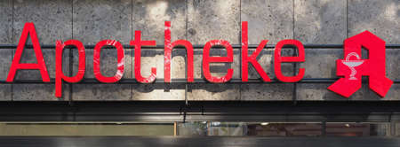 KOELN, GERMANY - CIRCA AUGUST 2019: Apotetheke signのeditorial素材