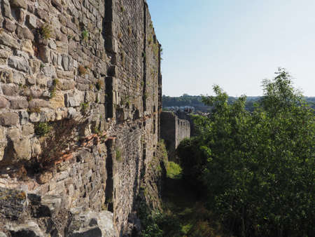 CHEPSTOW, UK - CIRCA SEPTEMBER 2019: Ruins of Chepstow Castle (Castell Cas-gwent in Welsh)のeditorial素材