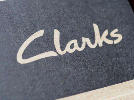 LONDON, UK - CIRCA DECEMBER 2019: Clarks signのeditorial素材