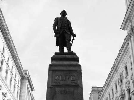 Statue of 1st Baron Robert Clive (aka Clive of India) commander in chief of British India in London, UK in black and whiteの写真素材