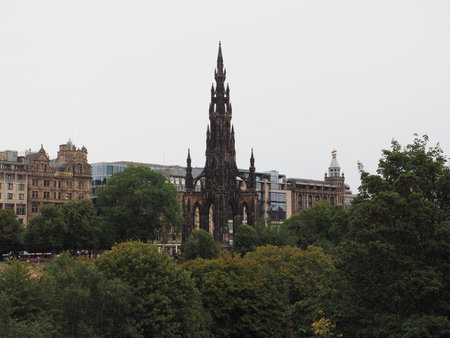 EDINBURGH, UK - SEPTEMBER 15, 2023: View of the Mound hillのeditorial素材