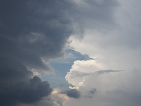 dramatic overcast stormy sky cloudscape useful as a backgroundの写真素材