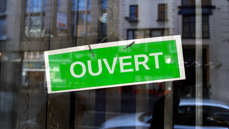 open sign in French languageの写真素材
