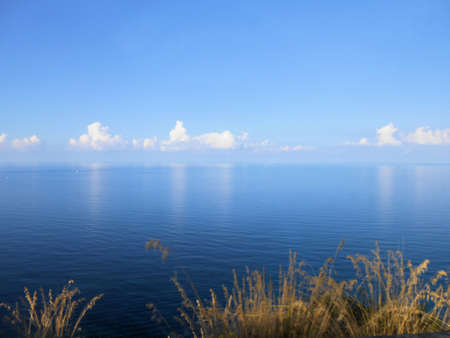 Blue sky with water - 1 of 20の写真素材