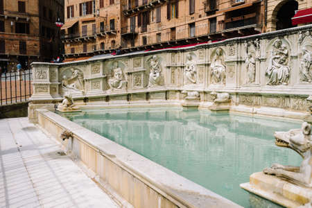 Siena, Italy - Gaia Fountain in the Piazza del Campo in the Sunny dayのeditorial素材