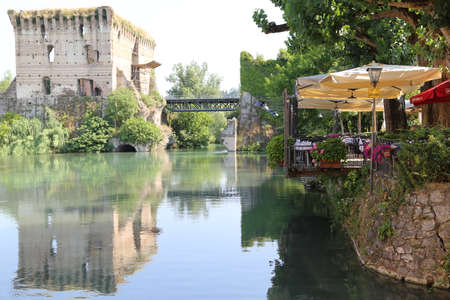 the roman towers of Borghetto sul Mincio in Italyのeditorial素材