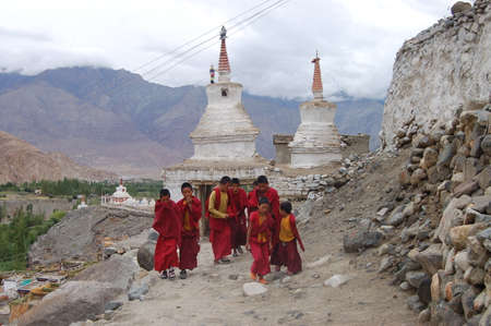 novice Buddhist monks at Likir Monasteryのeditorial素材
