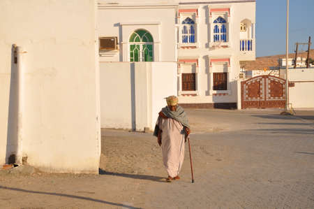 A bearded Omani craftsmanのeditorial素材