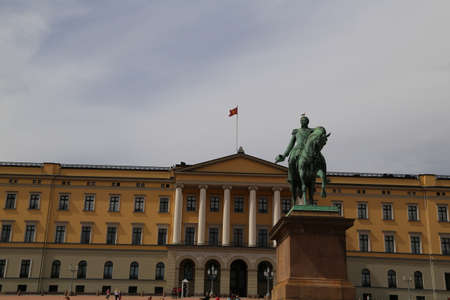 he Royal Palace in Oslo, the capital of Norway. People tourists walking on the palace grounds on a summer dayのeditorial素材