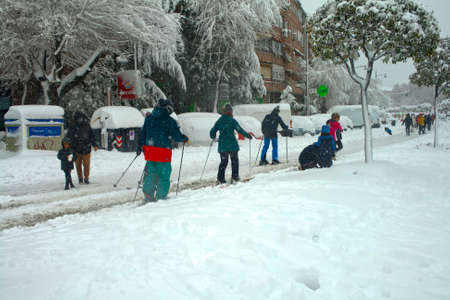 ALCOBENDAS, SPAIN / January 9, 2021: Historic snowfall in central Spain, seriously affecting Madrid and its surroundings. The lack of means causes chaos and blocks most of the streets and infrastructureのeditorial素材