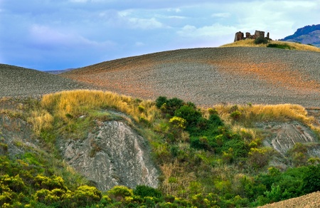 tuscan hillsideの写真素材