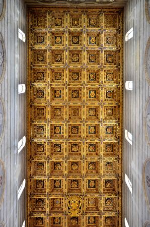 Gold roof Cathedral of Florence Italyのeditorial素材